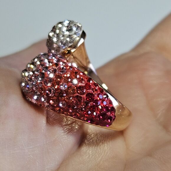Gold Tone Swarovski Louise Pink Clear Crystal Ring Size 7 - Picture 3 of 14